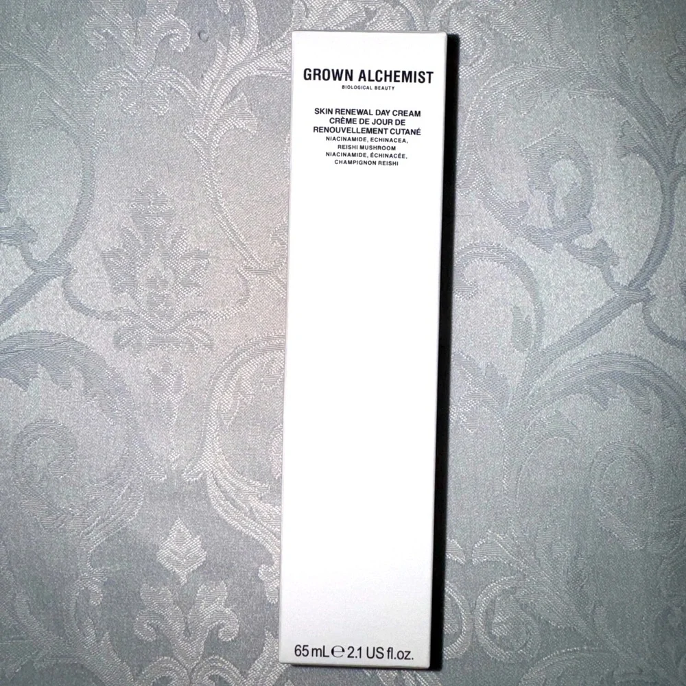 GROWN ALCHEMIST Biological Beauty, Skin Renewal Day Cream, 65 ml/  2.1 US fl.oz. - Picture 2 of 6